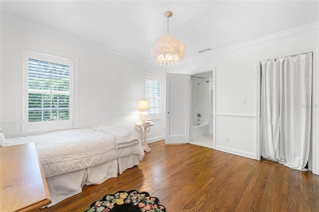 Building Photo - 220 Overlook Rd