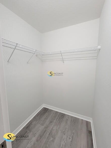 Building Photo - 329 Marion Oaks Blvd