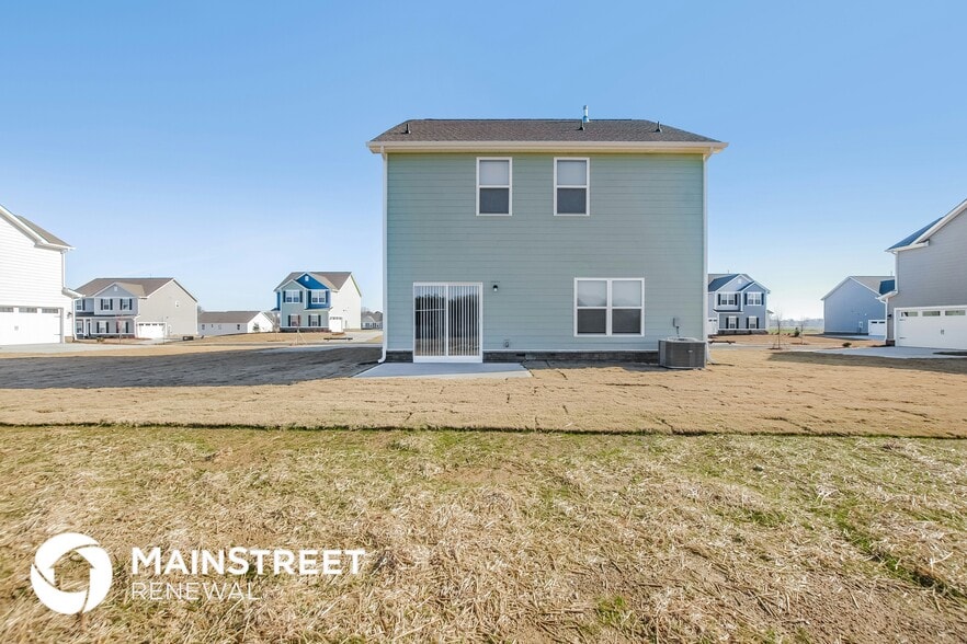 Building Photo - 2133 Vecchio Dr