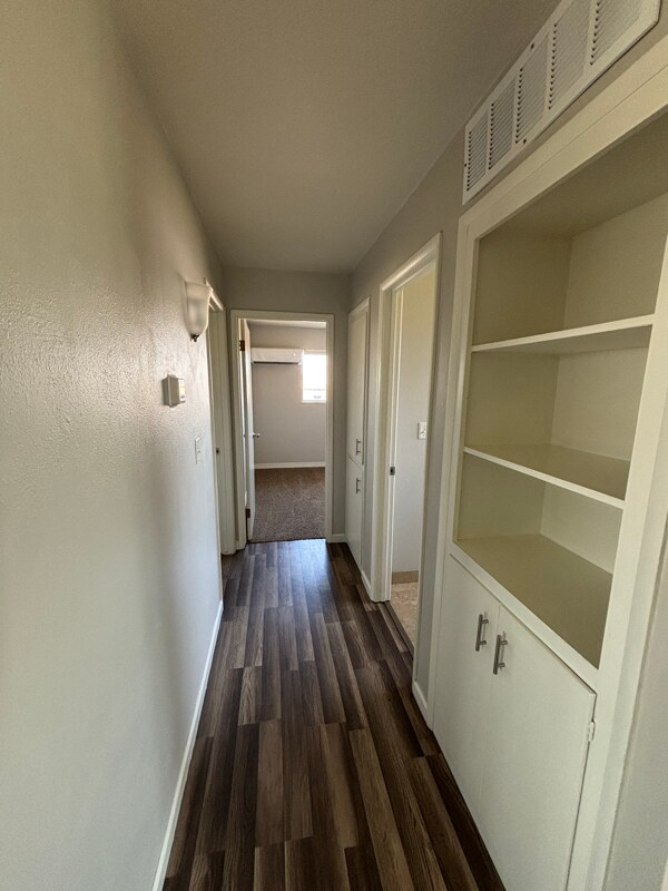 Building Photo - 23510 Rd 152