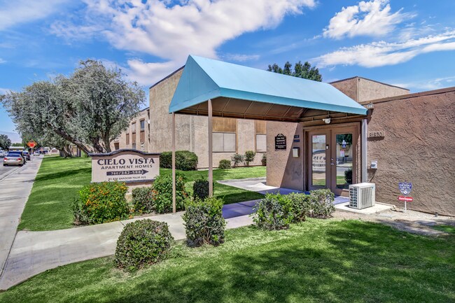Primary Photo - Cielo Vista Apartments