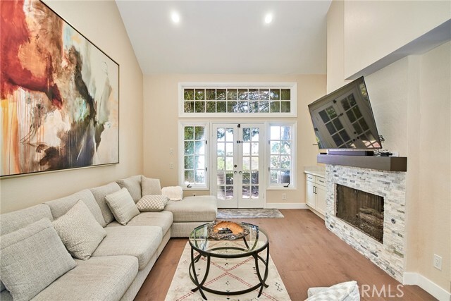 Building Photo - 950 S Rim Crest Dr