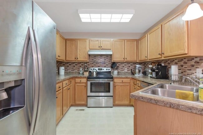 Building Photo - 303 Harbor Trce