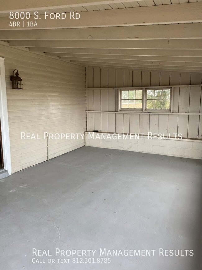 Building Photo - 8000 Ford Rd