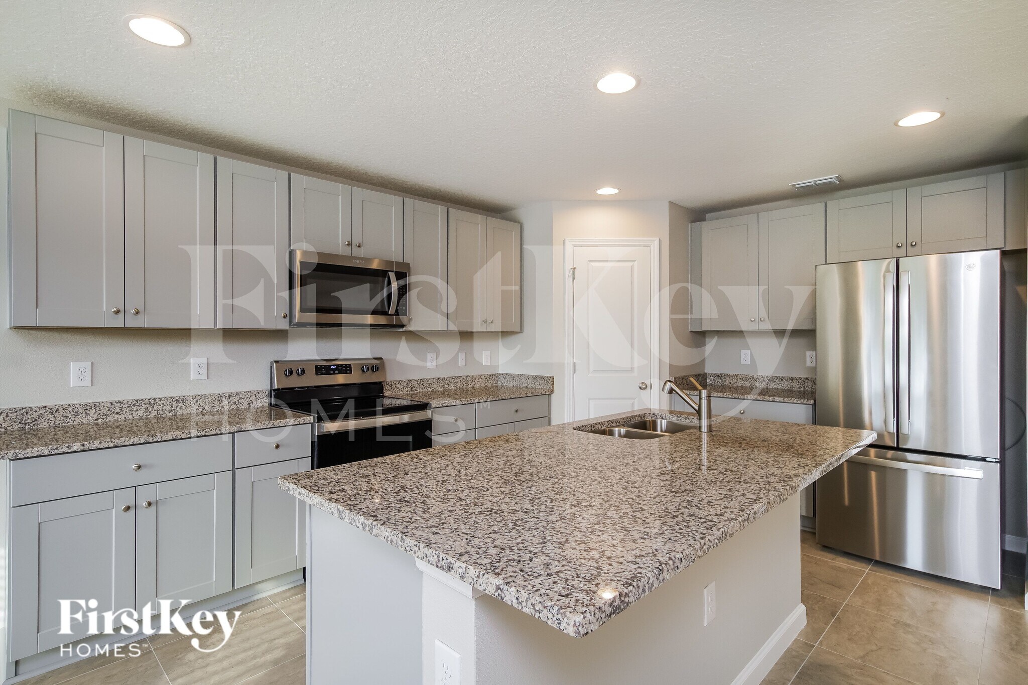 Building Photo - 308 S Haven Ct
