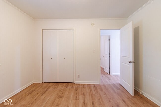 Building Photo - 1826 E 66th St
