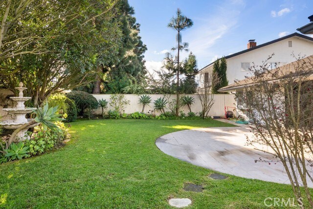 Building Photo - 2646 Basswood St