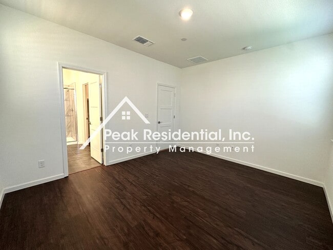 Building Photo - Brand New 3bd/2ba Folsom Home-Must See!