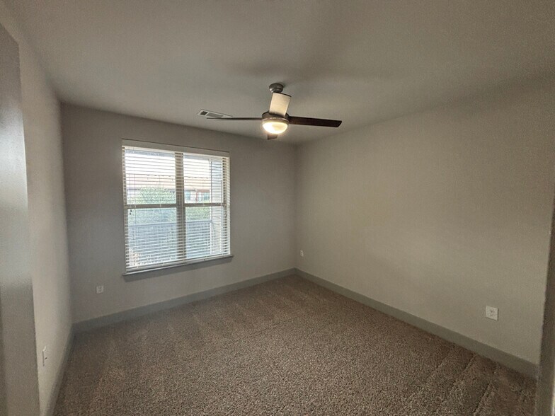 Building Photo - 20400 Marketplace Ave