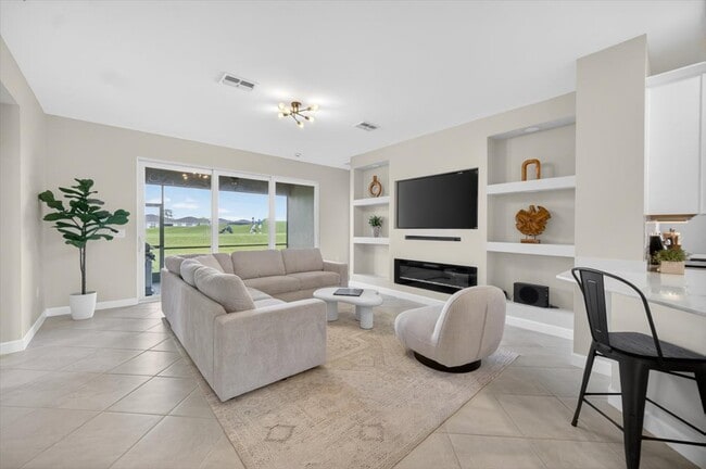 Building Photo - 20730 Copperhead Dr