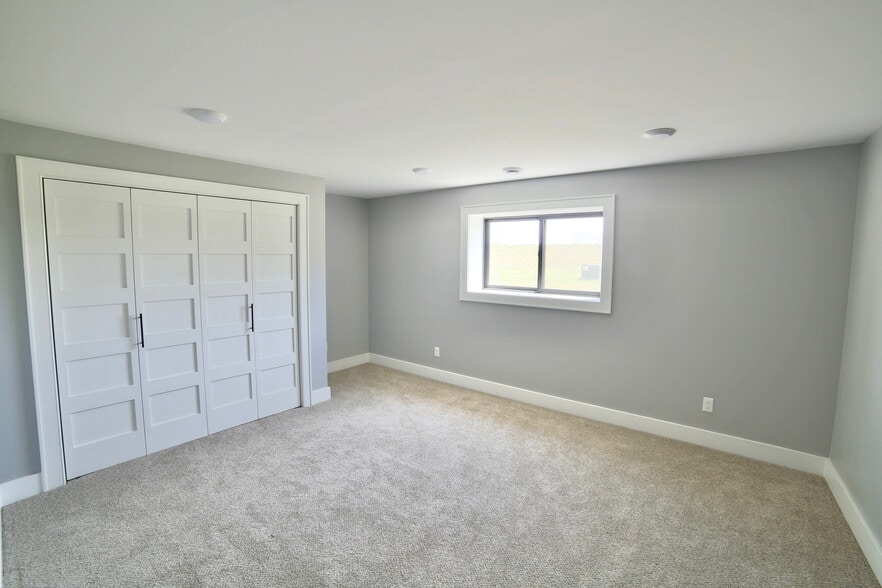 Building Photo - 1830 22nd St S