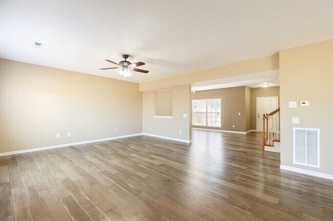 Building Photo - Spacious 4BR House in Cane Ridge Farms
