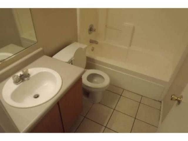 Building Photo - 11796 W Dahlia Dr