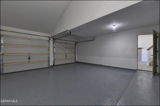 Building Photo - 672 Sequeiros Ct