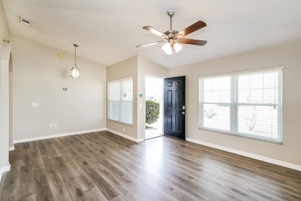 Building Photo - 11841 Brenford Crest Dr