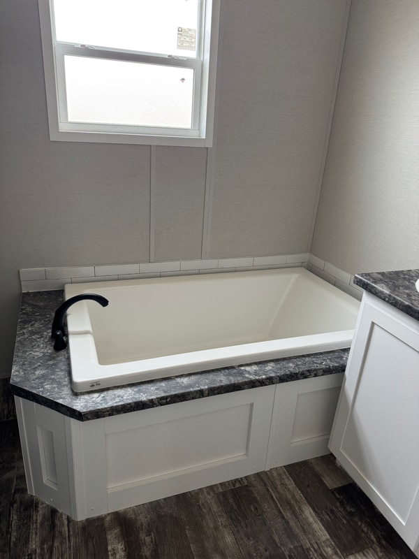 Building Photo - 226 Patriot Ln