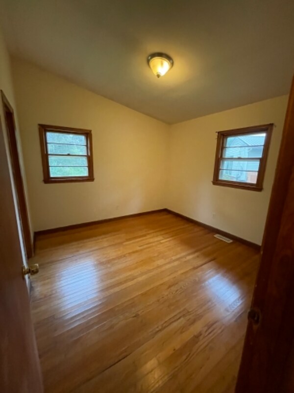 Building Photo - 2634 Berkley Rd