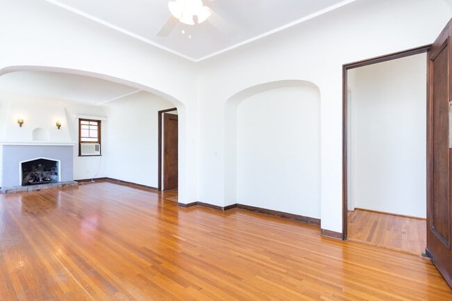 Building Photo - 4455 Swift Ave