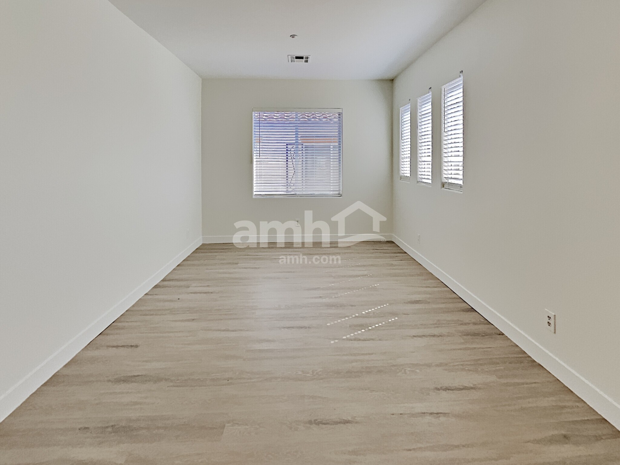 Building Photo - 8928 Cambridge Glen Ct