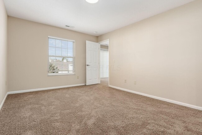 Building Photo - 5066 Stratford Pine Ln