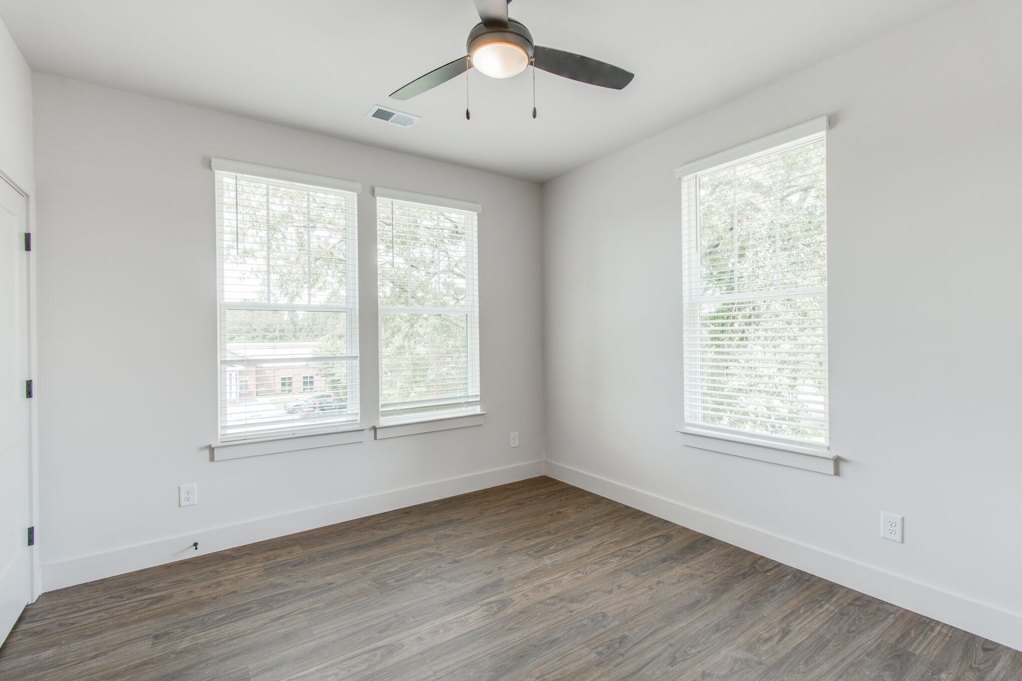 Building Photo - 2516 Richland St