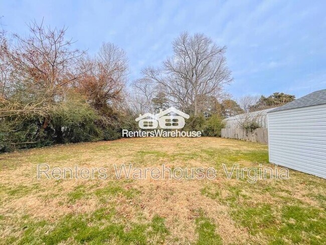 Building Photo - 4862 Norvella Ave