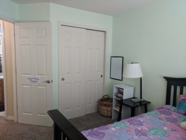 Building Photo - 9153 Sagebrush Trail