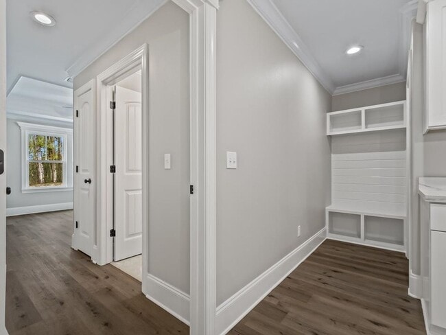 Building Photo - Newly Built 3 Bedroom Home Available Now
