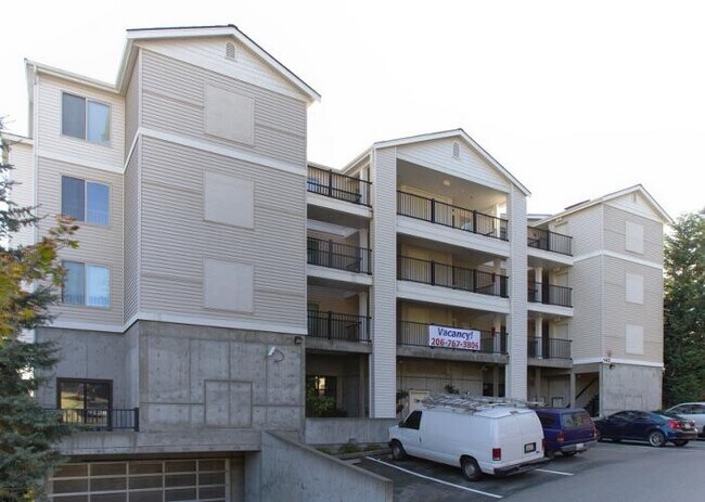 Primary Photo - 2 bedroom in Burien WA 98166