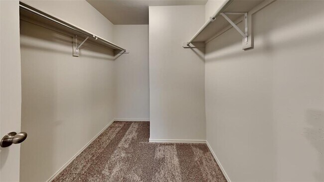 Building Photo - 11612 NW 95th St