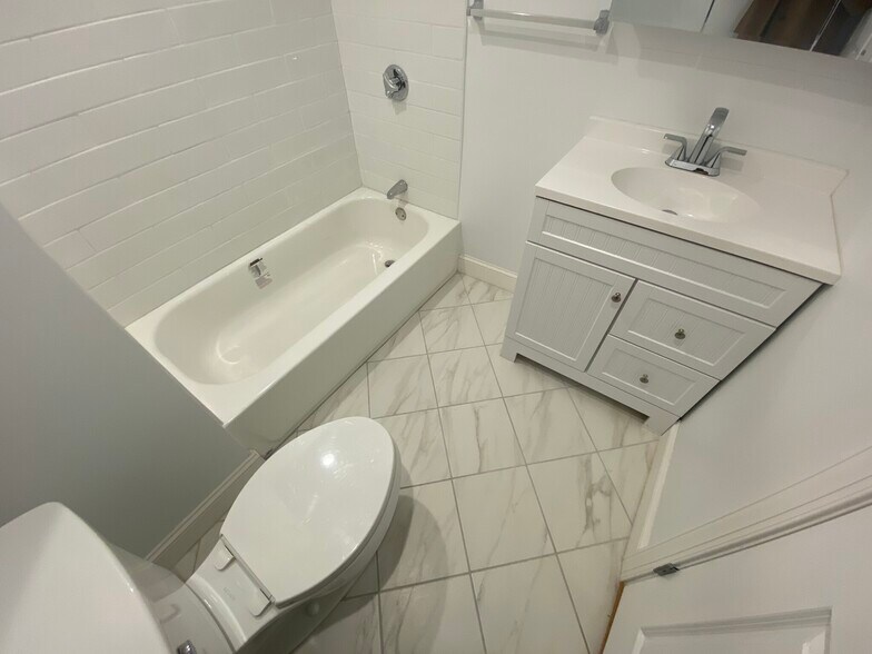 Building Photo - 141 Prospect St