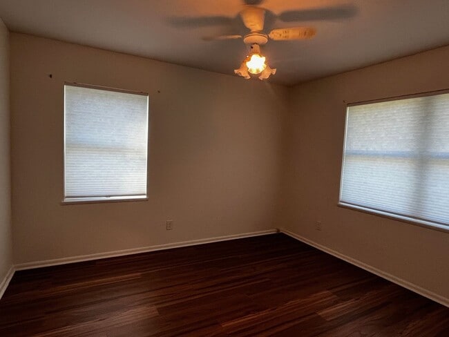 Building Photo - New Rental Listing!