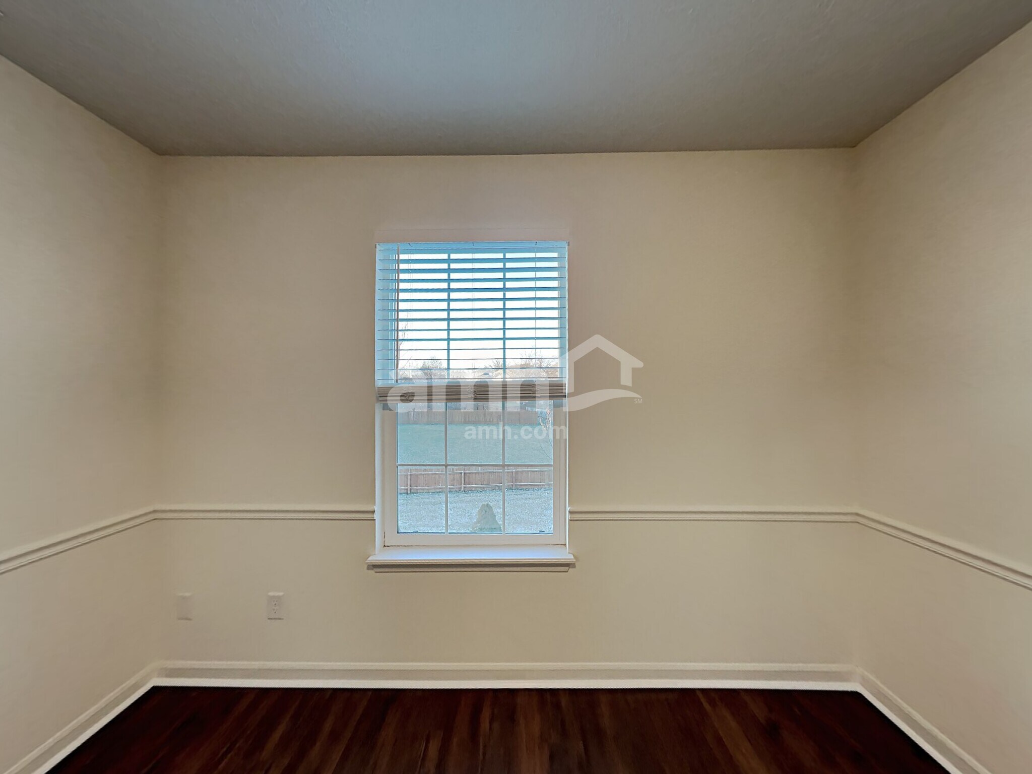 Building Photo - 8983 Marisa Dr
