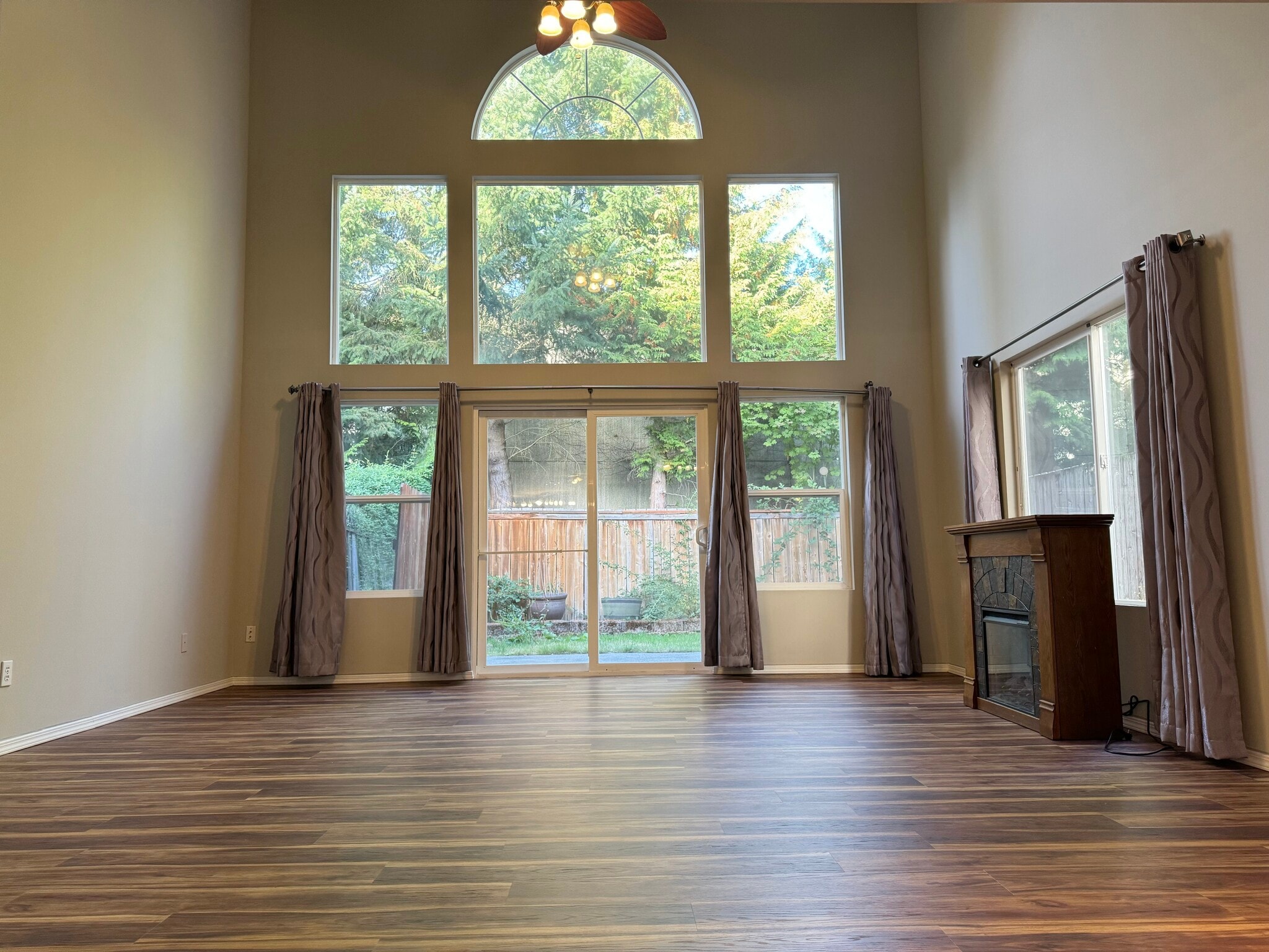Living Area, door opens to backyard - 5603 136th St SE