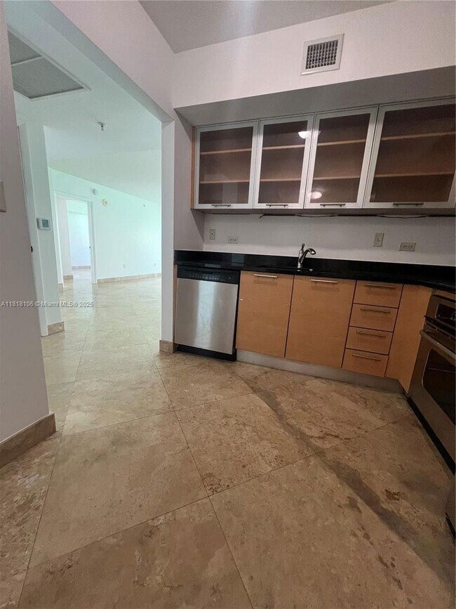 Building Photo - 31 SE 5th St