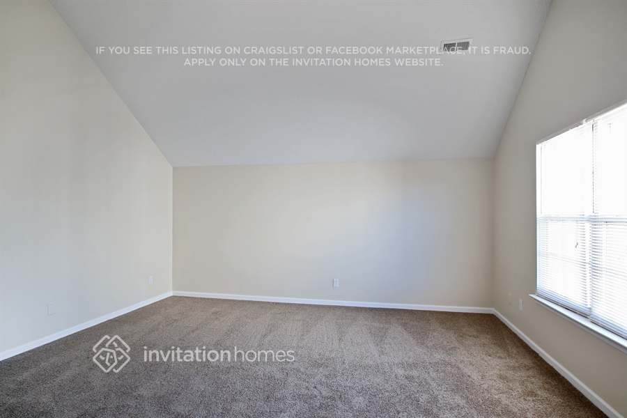 Building Photo - 11203 Pointer Ridge Dr