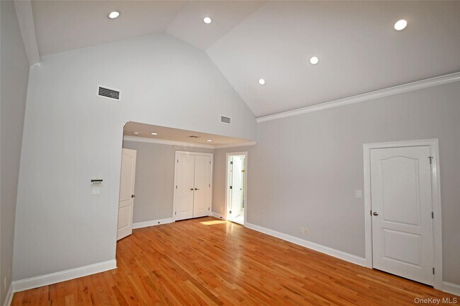Building Photo - 91 Baker Hill Rd