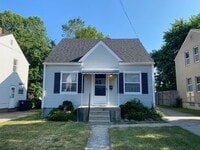 Building Photo - 927 Davies Ave