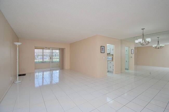 Building Photo - 14579 Canalview Dr