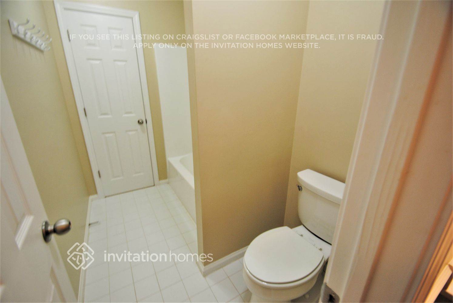 Building Photo - 5831 Bayside Ct