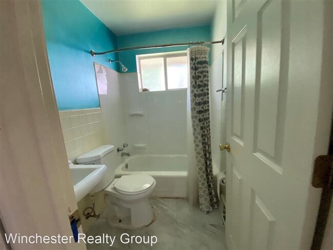 Building Photo - 2 br, 1 bath House - 3223 Buder Ct