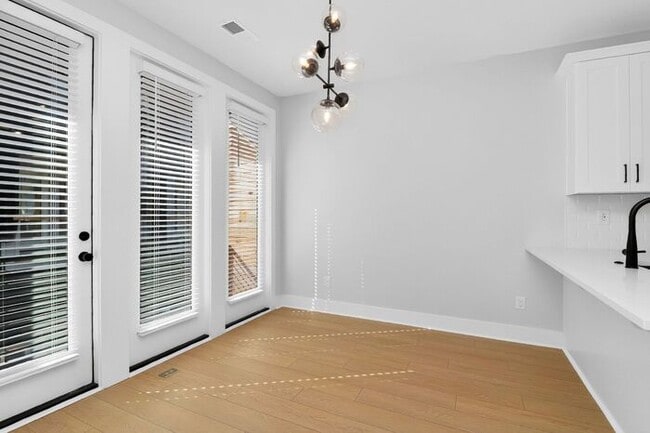 Building Photo - Brand New, Stunning 3BD/3.5BA Townhome on Graham w/ Full Bath on Top Floor! SUMMER SPECIAL! 50% O...