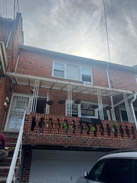 Primary Photo - 1172 E 73rd St