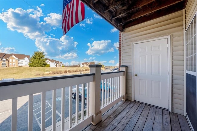 Building Photo - Wonderful Condo For Lease