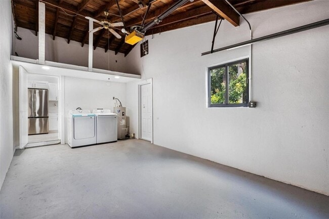 Building Photo - North 25th Avenue