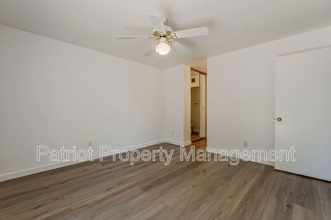 Building Photo - 635 E Boca Raton Rd