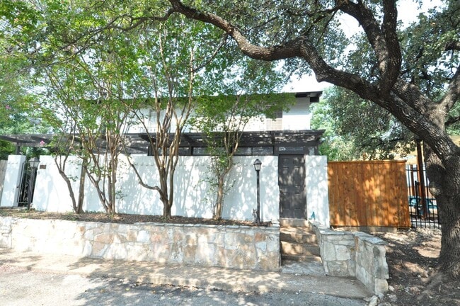 Primary Photo - LOCATION! RENOVATED BATHROOM!