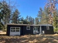 Building Photo - Rancher in Cheney