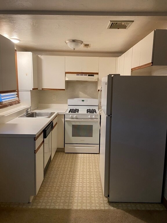 Building Photo - 6 Bristol St