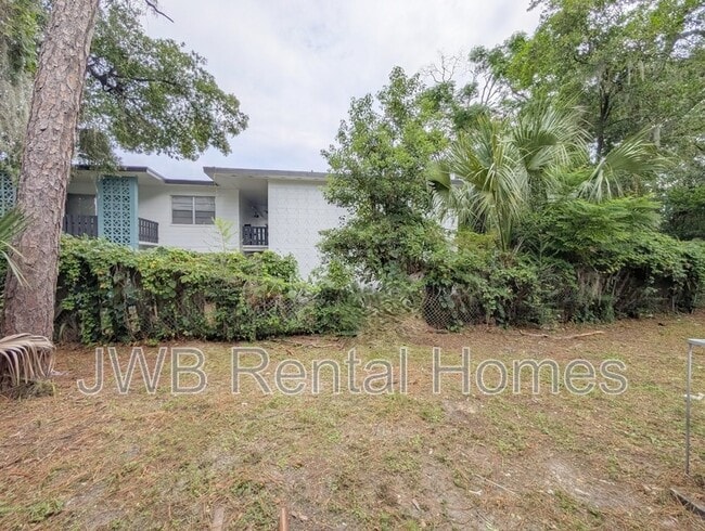 Building Photo - 2885 Yellow Pine Ct
